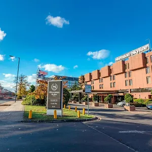 4* Отель Sheraton Skyline London Heathrow