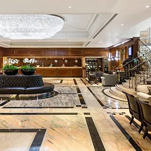 4* Отель Radisson Blu Hotel, London Heathrow